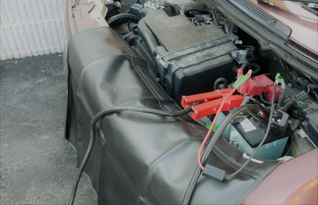 ハイブリッド車もバッテリー上がりが起きる ハイブリッド車のバッテリーの秘密 日本ライティングblog